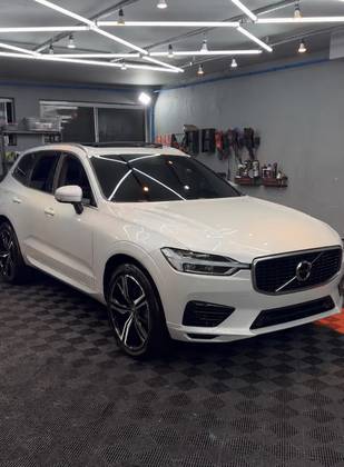 VOLVO XC60 2.0 T8 HYBRID R-DESIGN AWD GEARTRONIC VOLVO XC60 2.0 T8 HYBRID R-DESIGN AWD GEARTRONIC